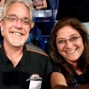 Meet your Posher, Sandy